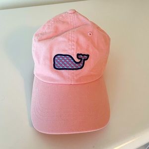 Ladies Vineyard Vine baseball hat.